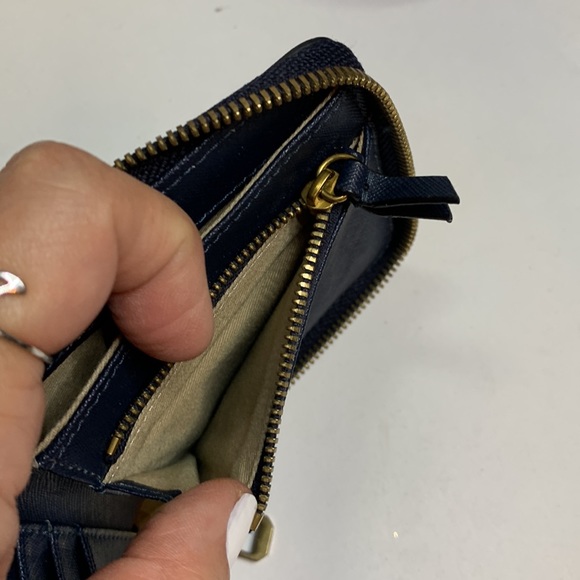 J Crew Blue White Polka Dot Small Zip Wallet - Picture 6 of 7